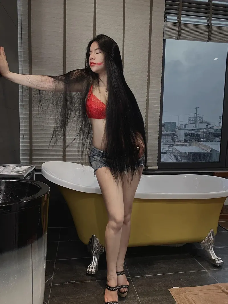 Cô giáo Bích Phương sex 21