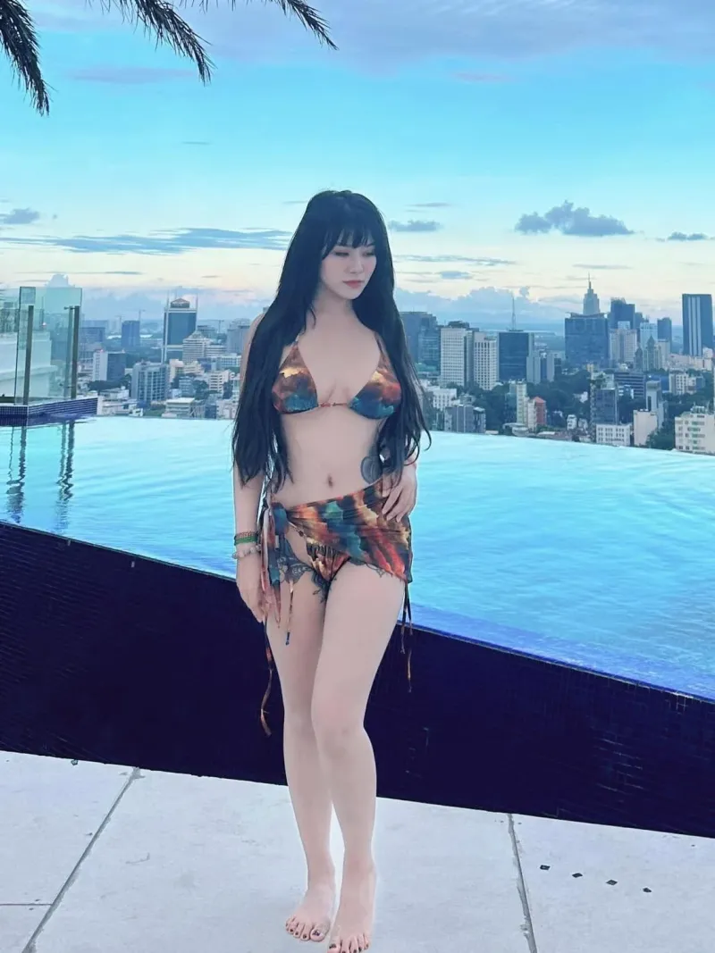 sex Linh Miu 04