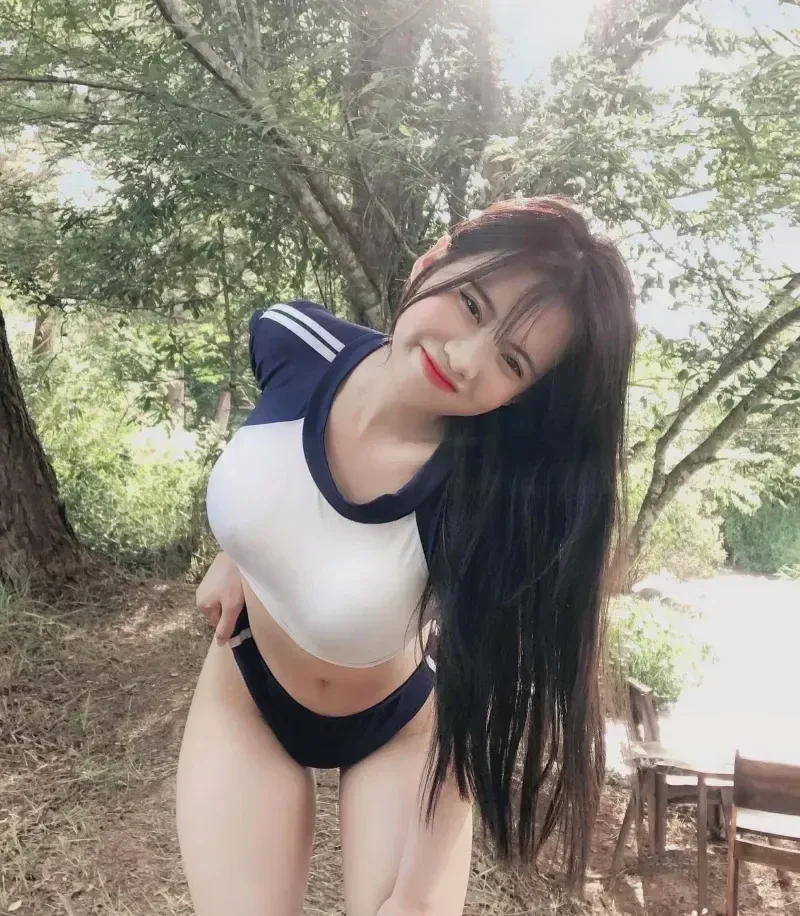 Trương Khả Di Onlyfans 26