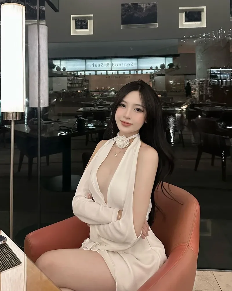 Ảnh 18+ Lê Thảo Nhi 38