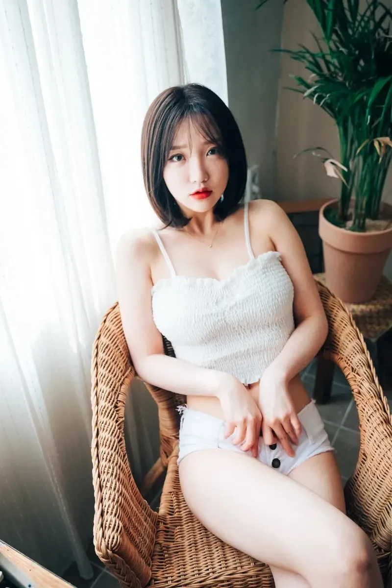 Ảnh gái xinh Son Yeeun 49