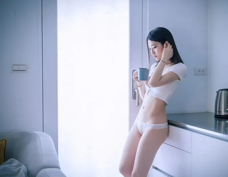 ảnh sex lin yuxi 05