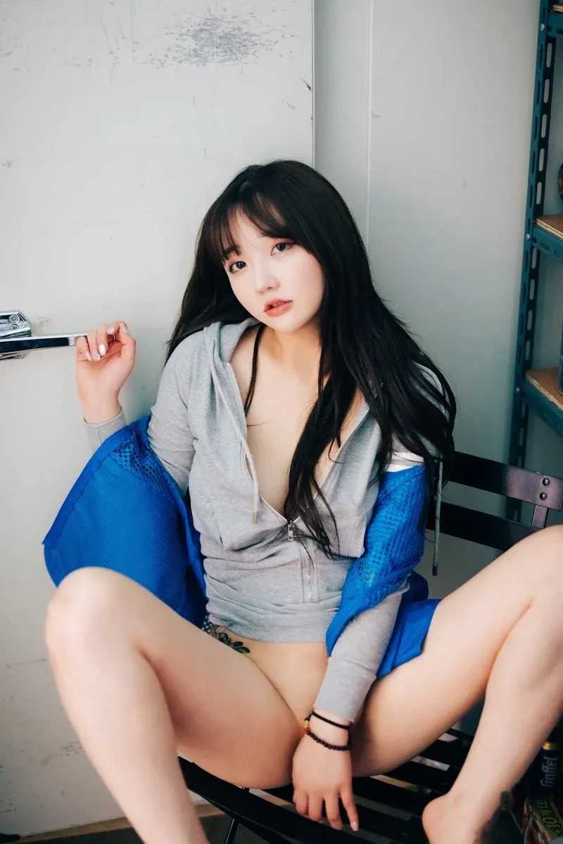 Ảnh sex Son Yeeun phần 3 15